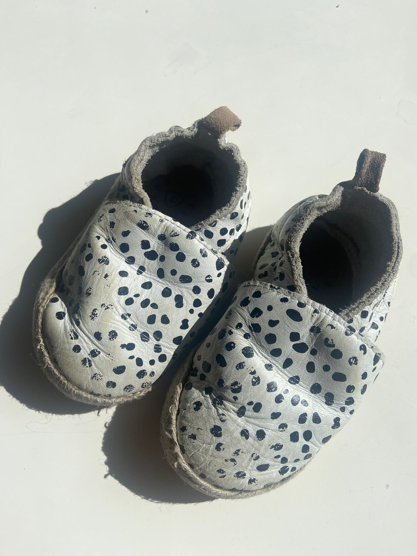 PRETTY BRAVE SHOES