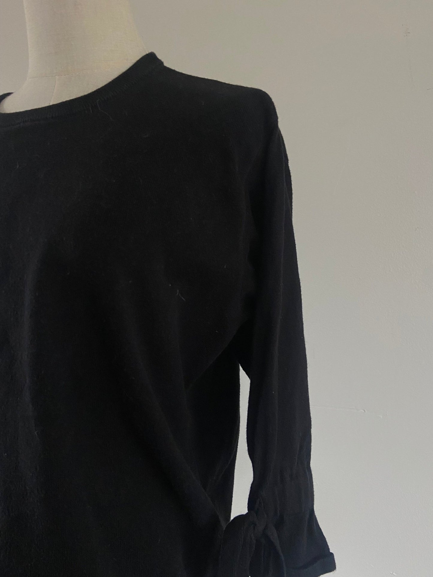 Isaac + Lulu Top (S) - The Preloved Wardrobe