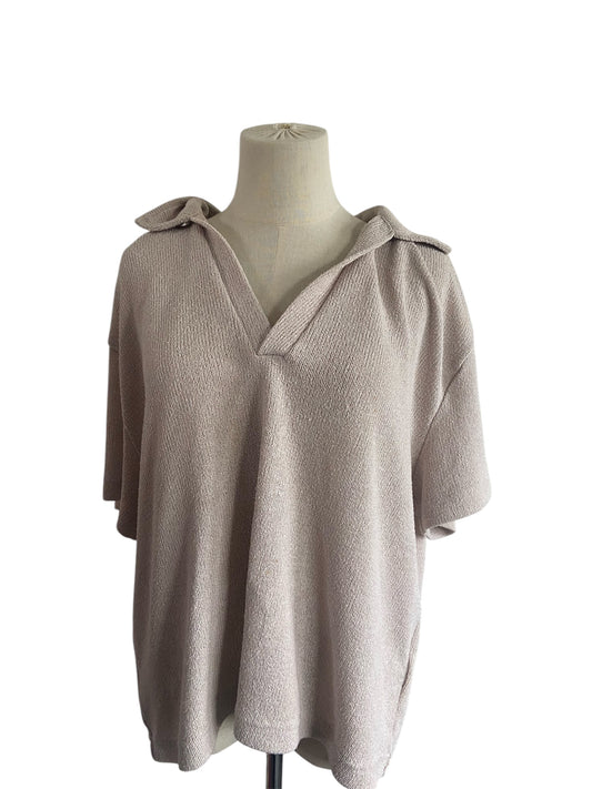 H & M BEIGE KNIT TYPE TOP (M/L)
