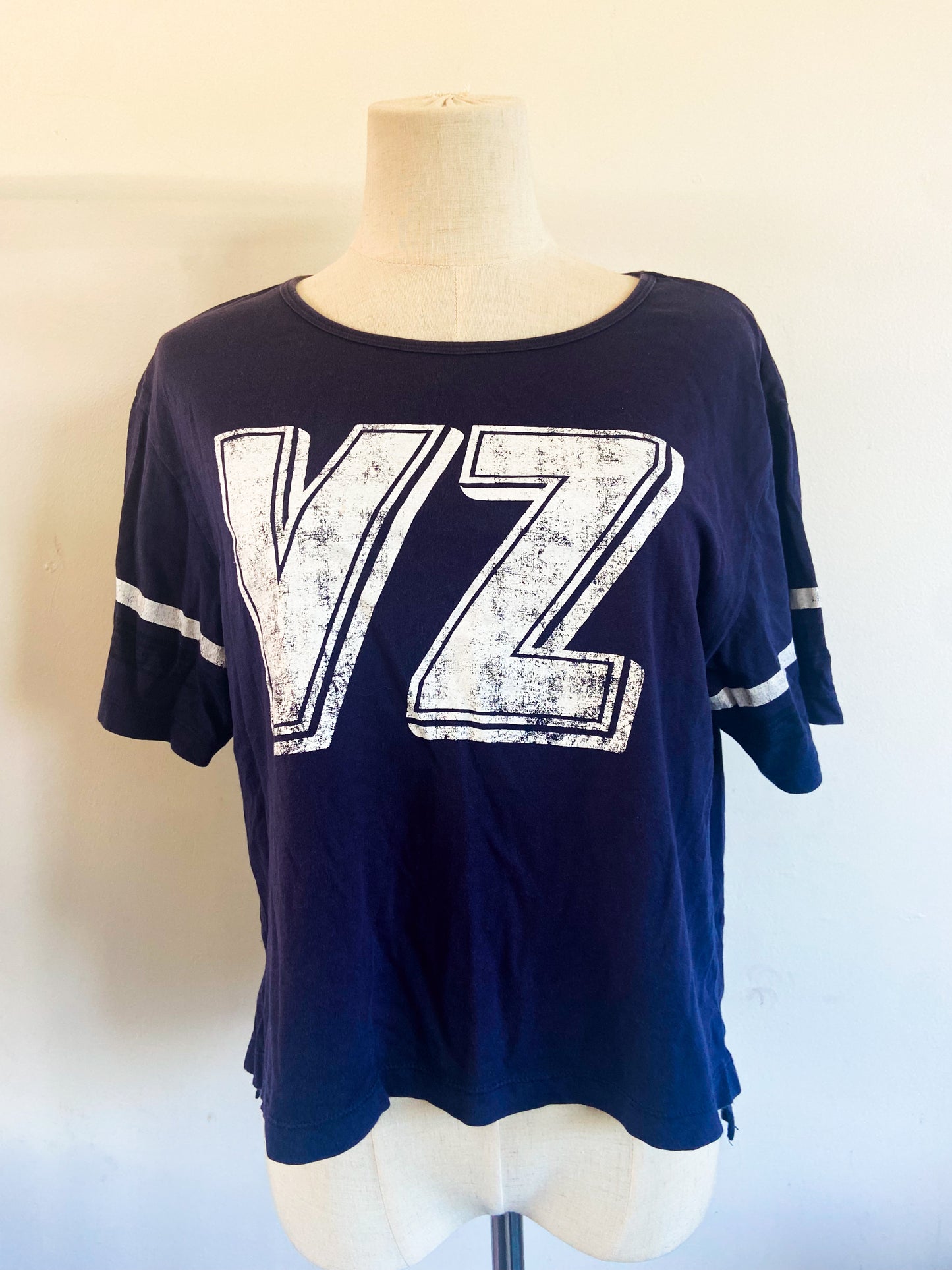 VONZIPPER TOP (10)