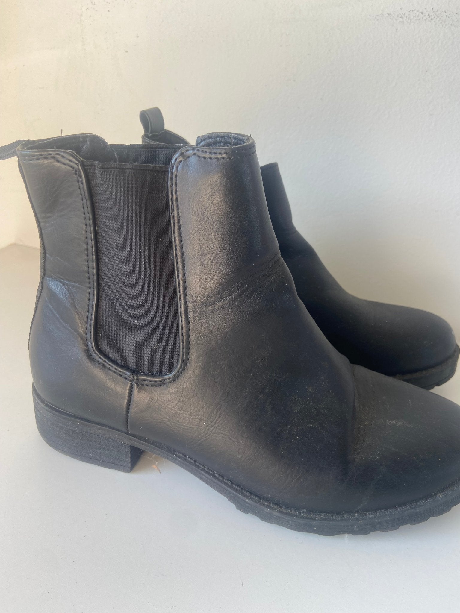 Boots Unknown Brand (7) - The Preloved Wardrobe